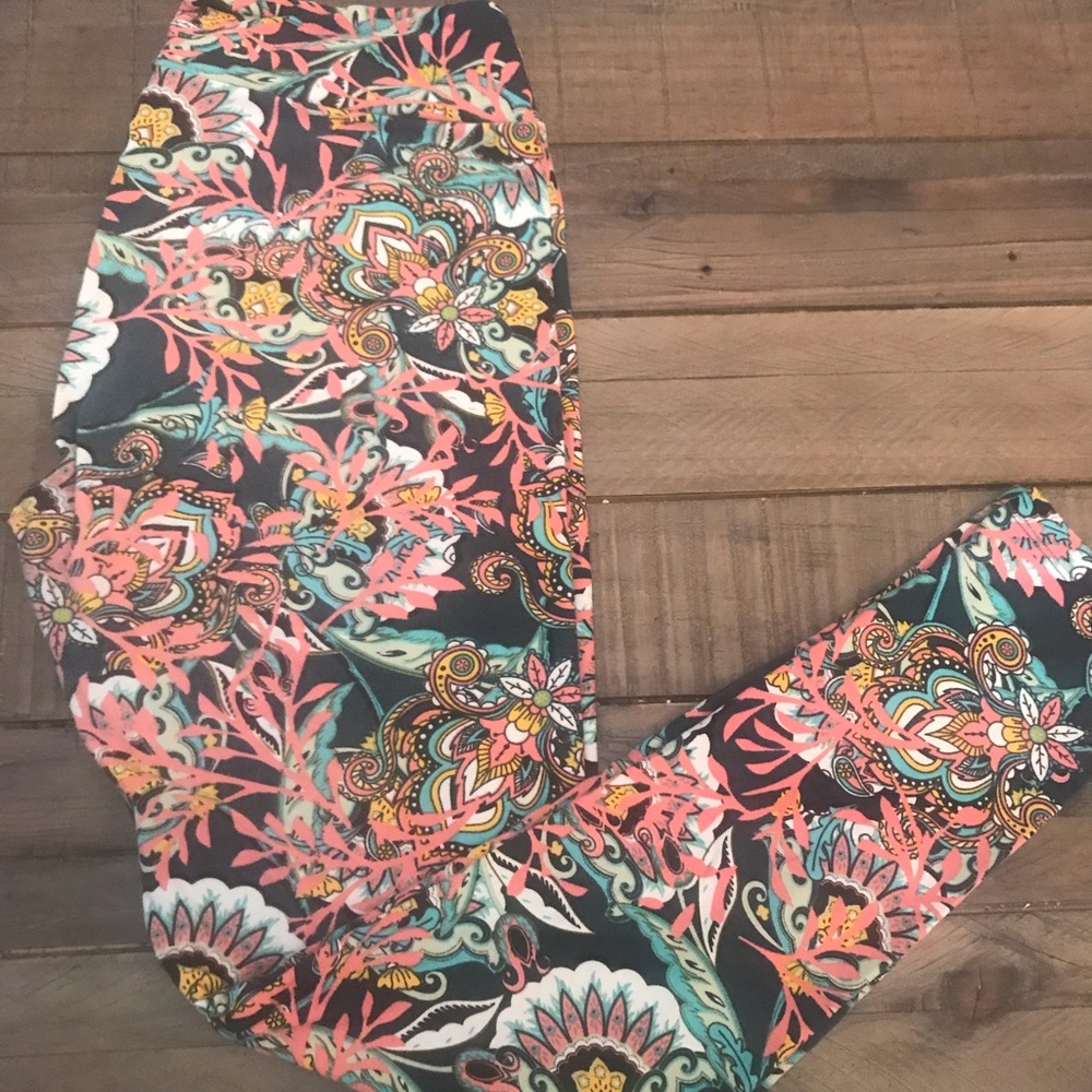 LuLaRoe leggings OS